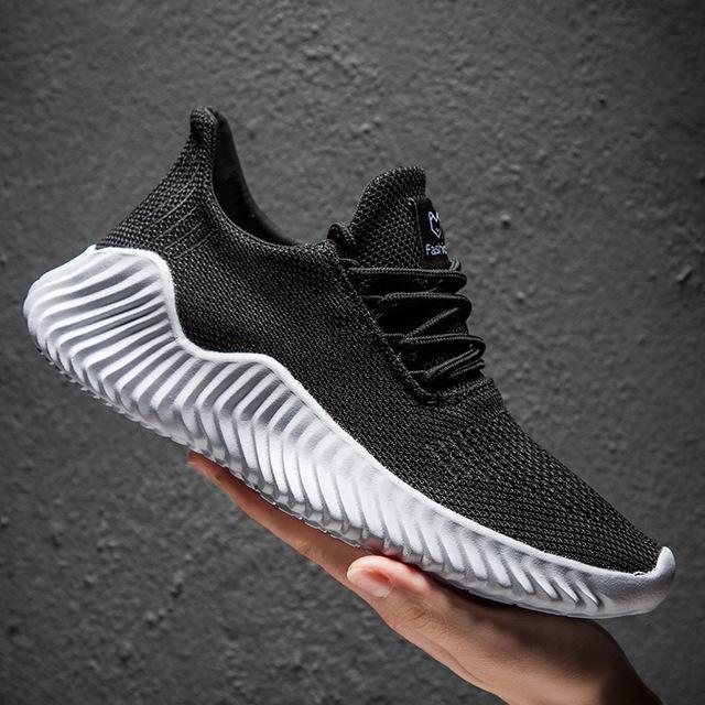 Breathable Lace-Up Lightweight Men's Sneakers