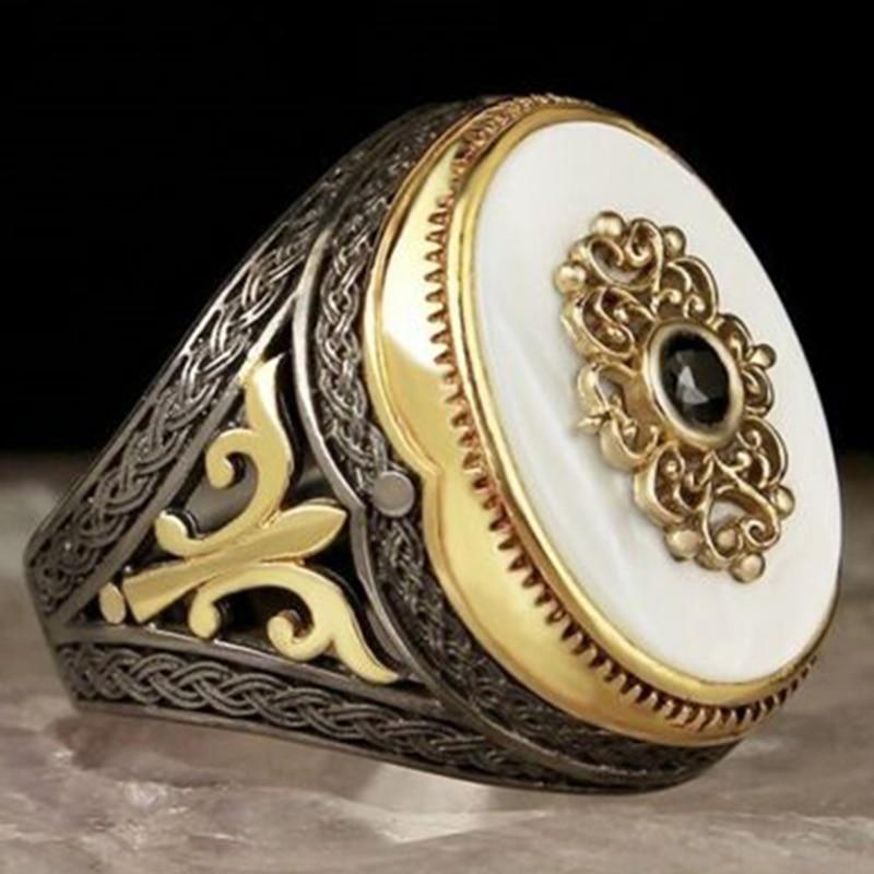 Antique Silver Championship Gothic Gold Pattern Ring - Stylesma